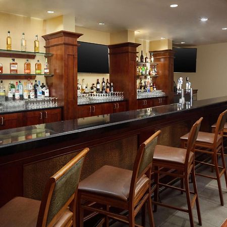 Doubletree Boston North Shore Danvers Exteriör bild