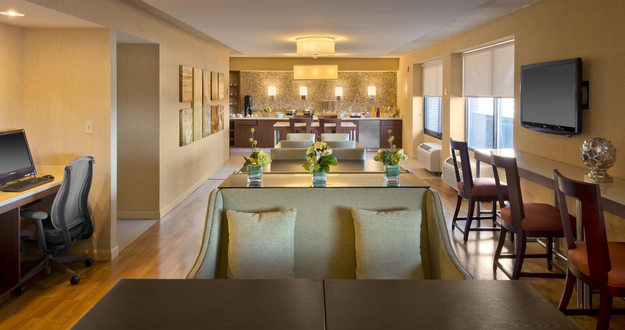 Doubletree Boston North Shore Danvers Exteriör bild