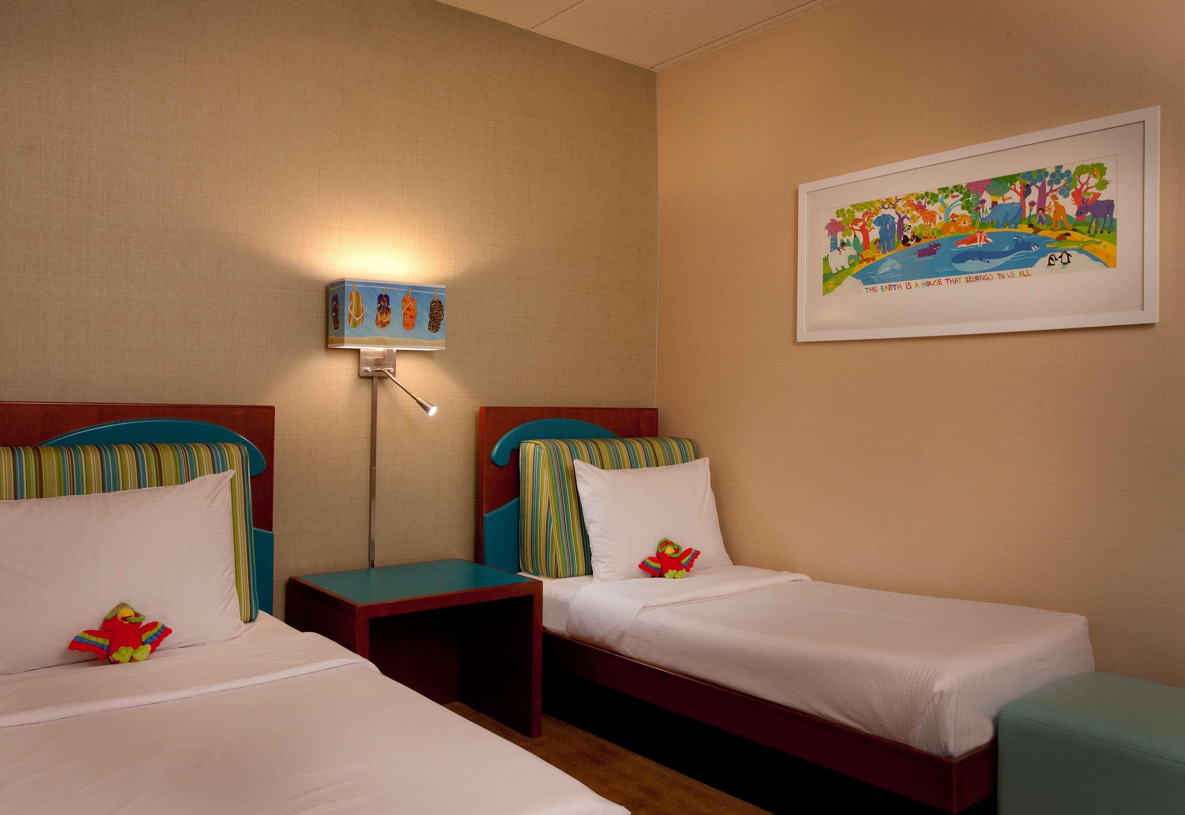 Doubletree Boston North Shore Danvers Exteriör bild
