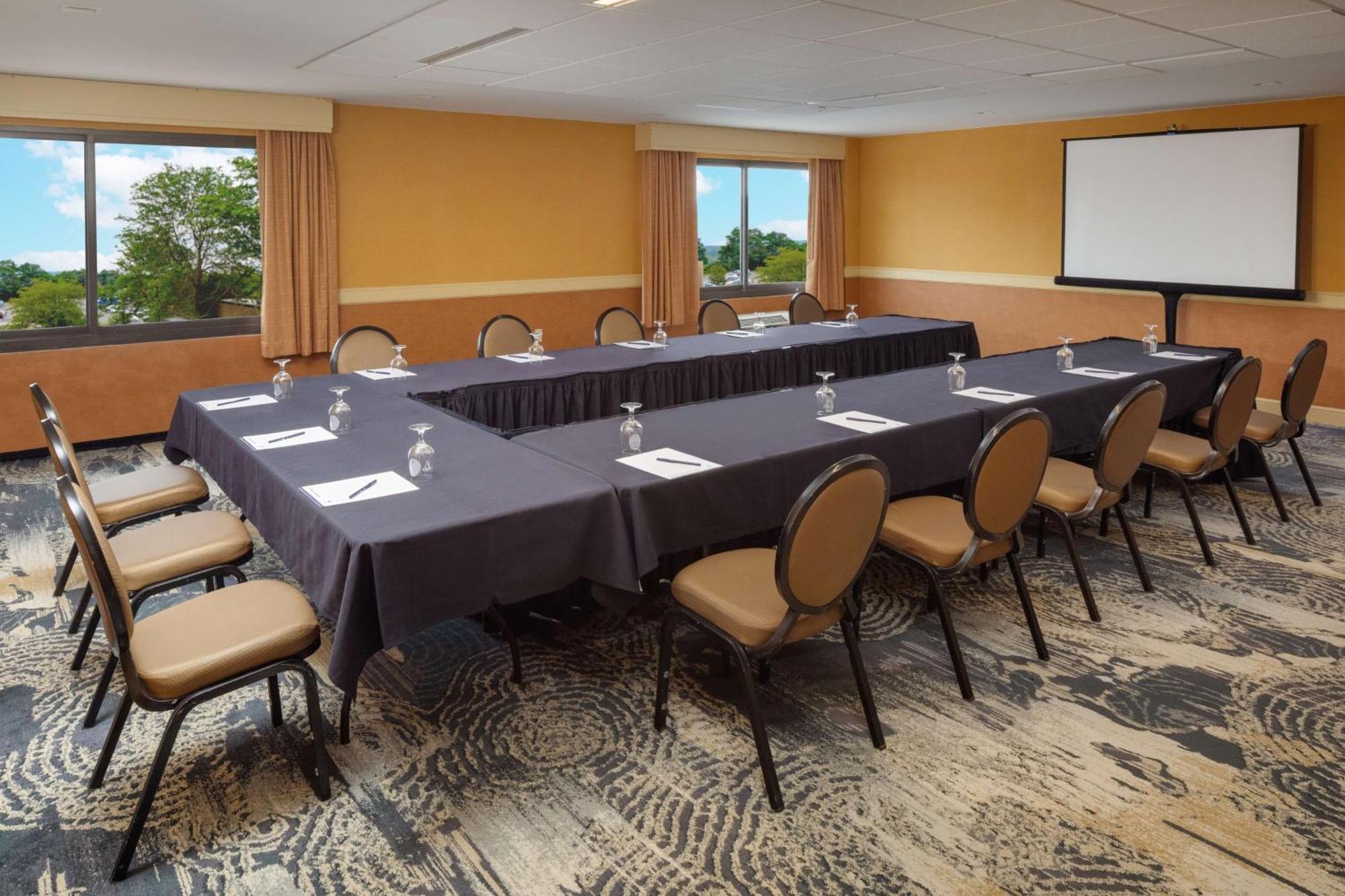 Doubletree Boston North Shore Danvers Exteriör bild