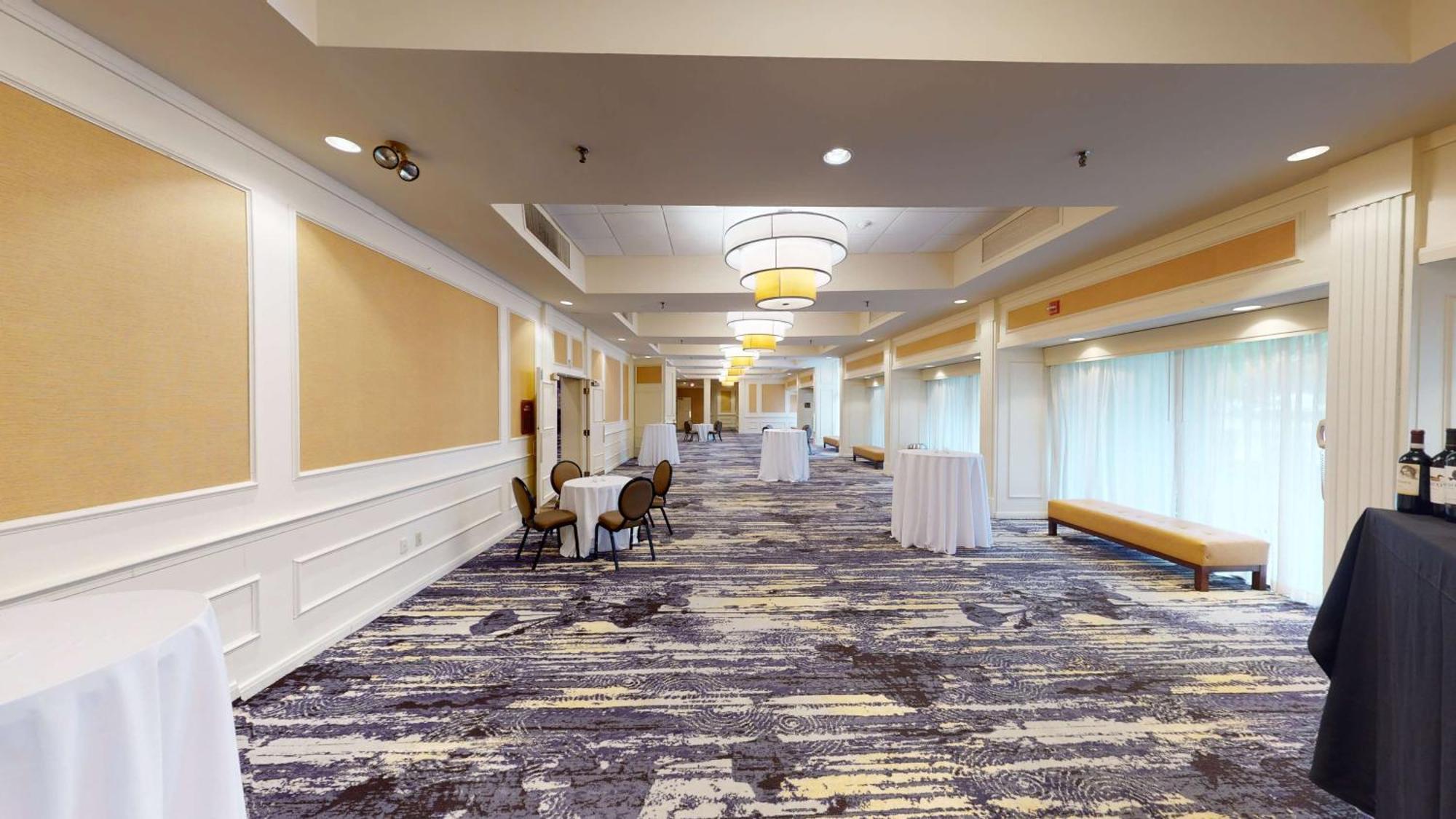 Doubletree Boston North Shore Danvers Exteriör bild